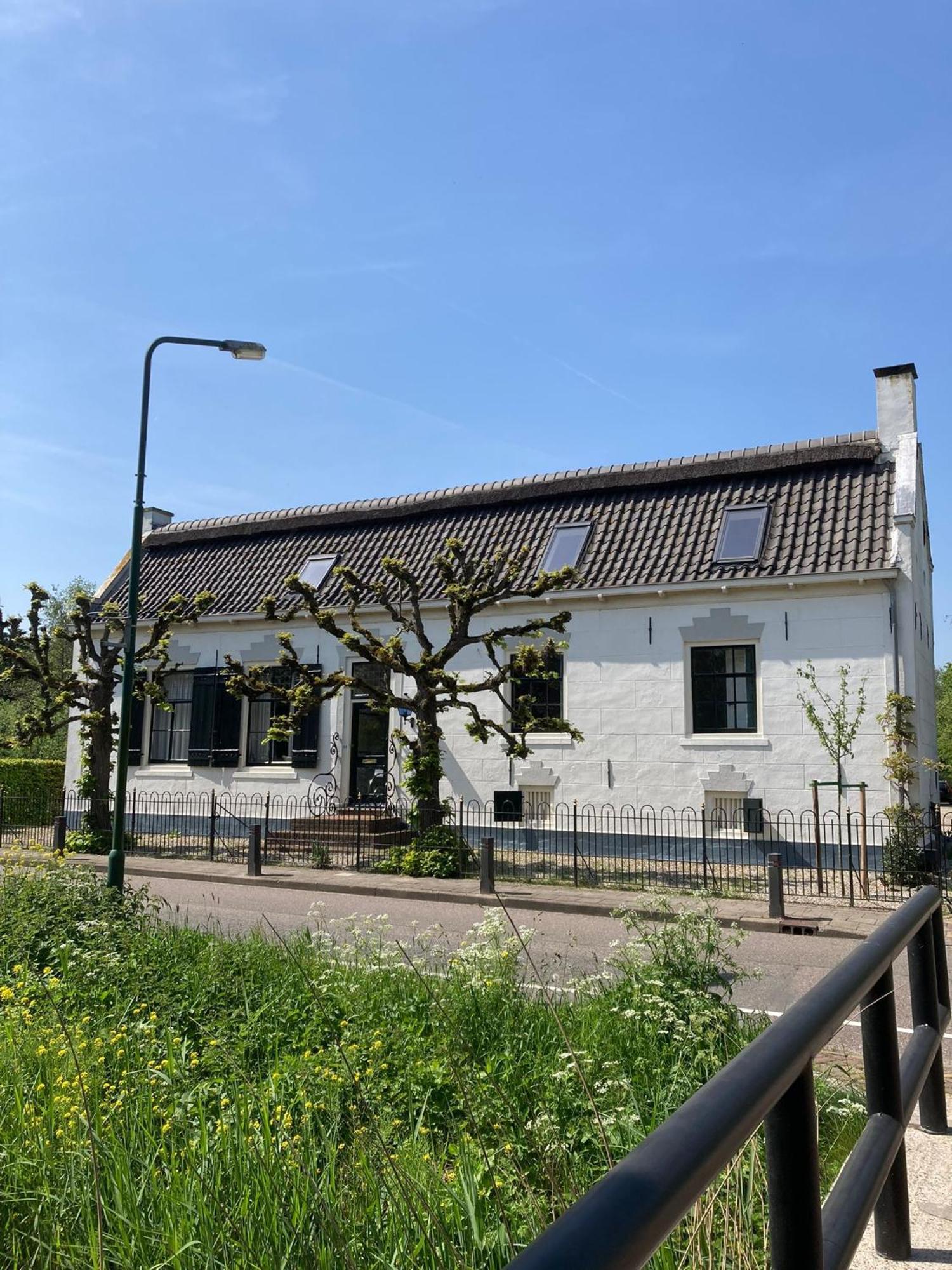 Beautiful Renovated Farmhouse Ankeveen Экстерьер фото